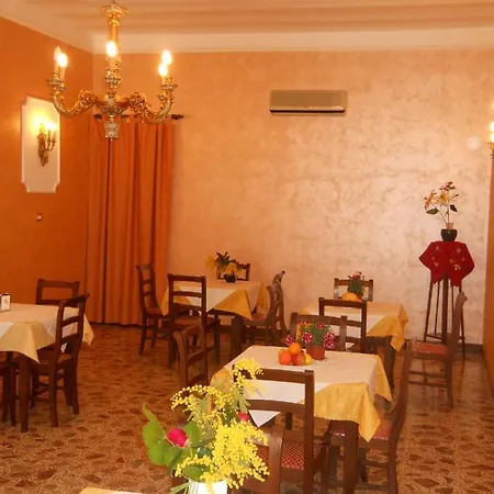 Antico Palazzo 4* 贾迪尼-纳克索斯