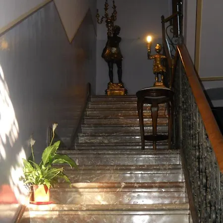 Antico Palazzo לינה וארוחת בוקר
