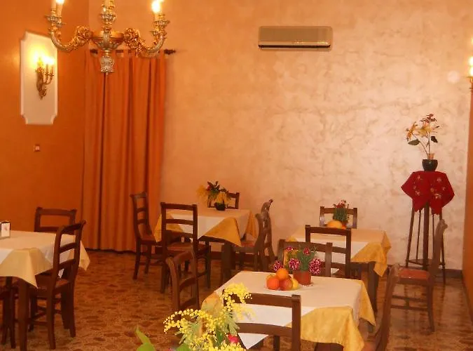 Antico Palazzo 4* Giardini-Naxos