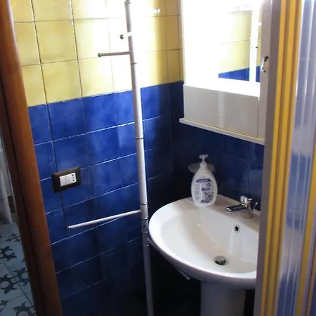 Bed & Breakfast Antico Palazzo 4*