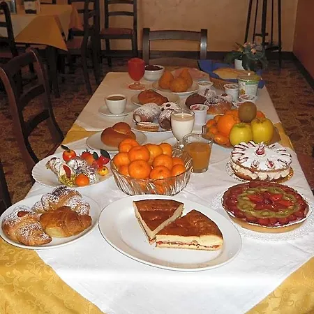 Antico Palazzo جيارديني ناكسوس