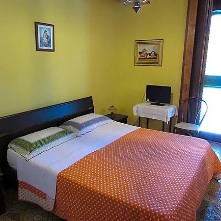 فندق مبيت وإفطار Antico Palazzo 4*
