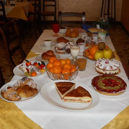 Antico Palazzo Bed & Breakfast Giardini Naxos