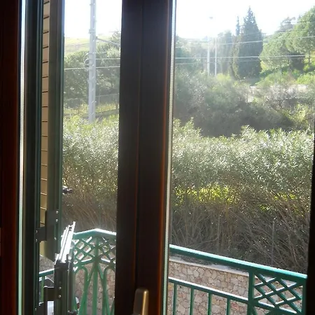 Bed & Breakfast Antico Palazzo 4*