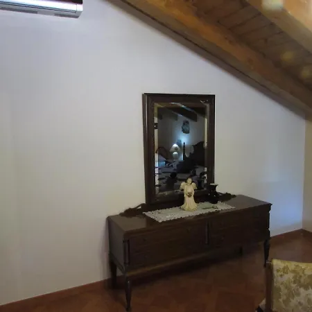 Antico Palazzo Bed & Breakfast