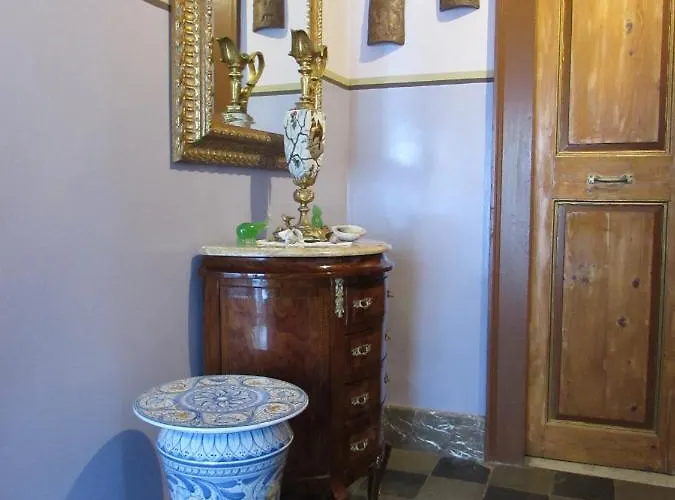 Antico Palazzo B&B 지아르디니낙소스